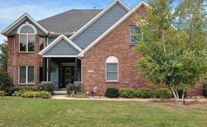 3203 Monticello, Bloomington $375,000